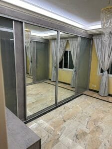 دولاب ملابس